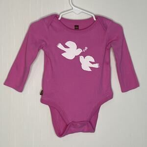 Tea Collection White Dove Long Sleeve Pink Bodysuit Size 3-6M